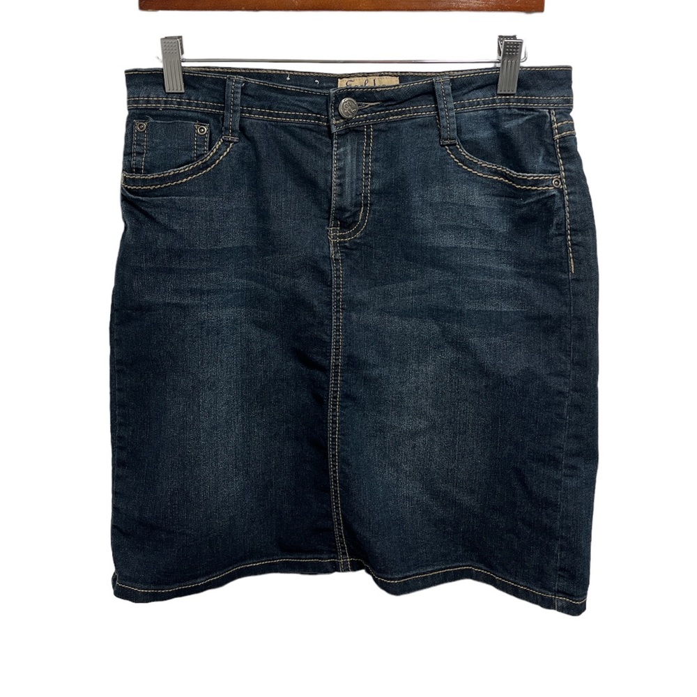 Earl Jean Skirt